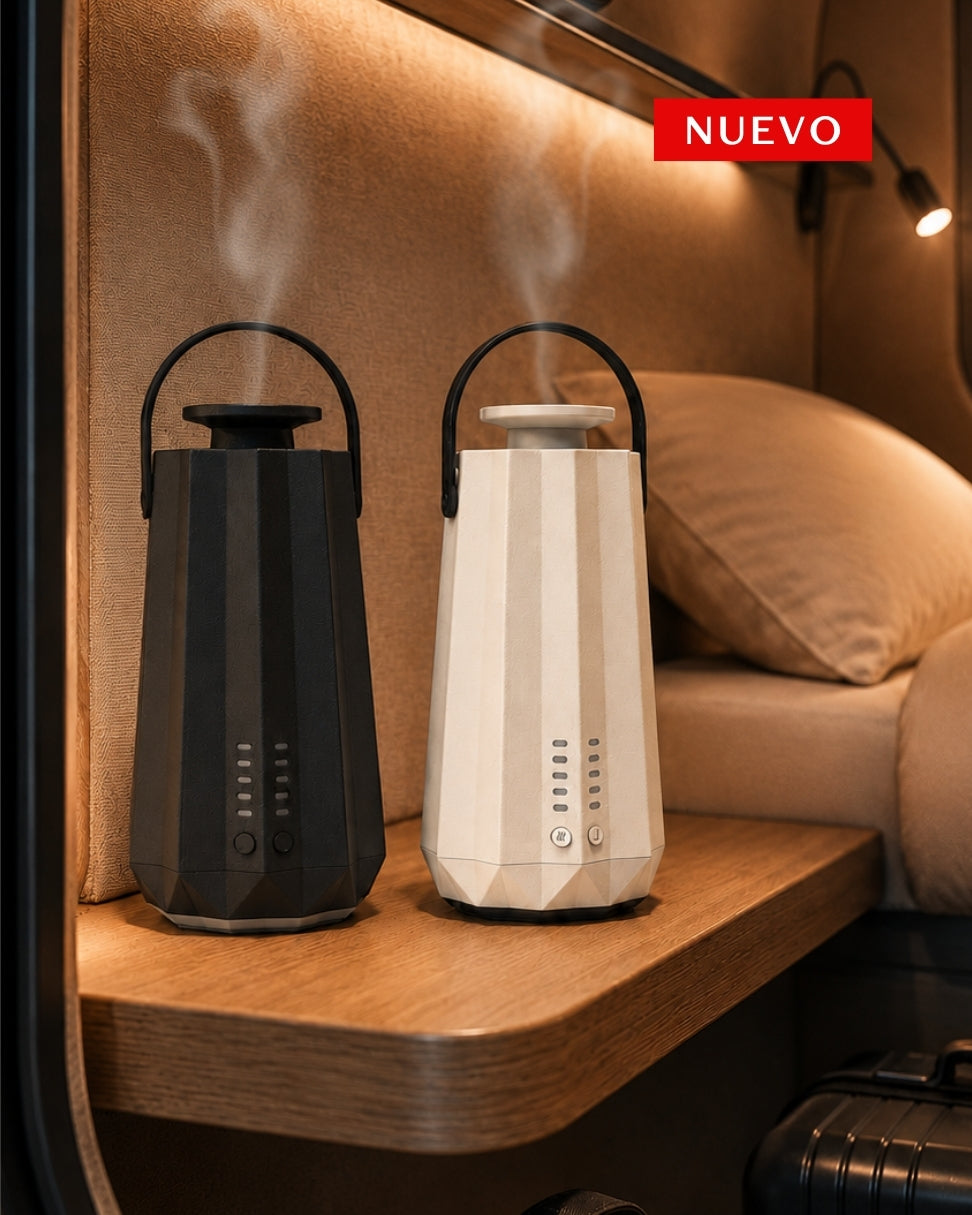 Difusores portátil Cometa Aura by Simplifik recargable para aromatización de ambientes con control desde app móvil arena