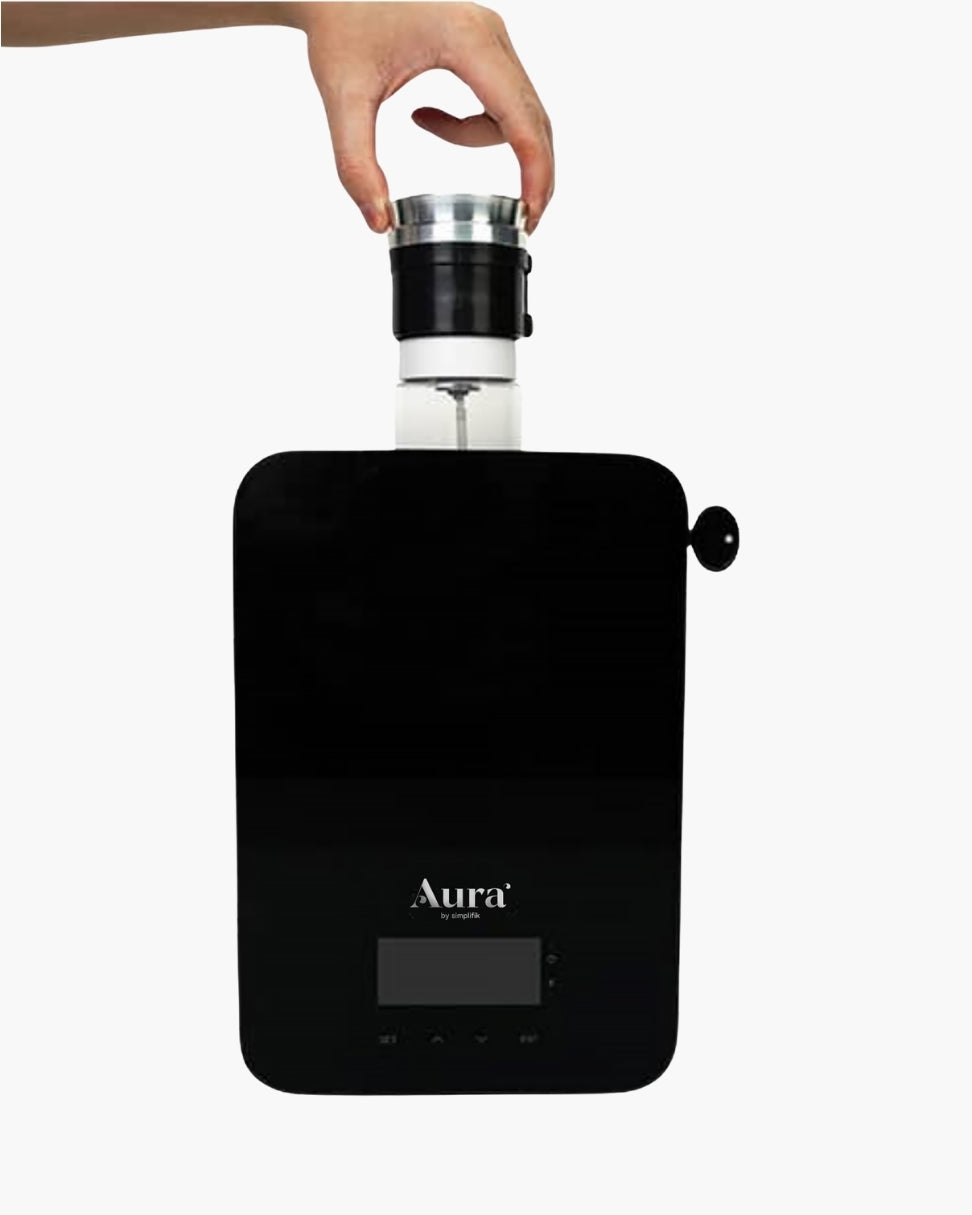 Difusor profesional Draco Aura by Simplifik para aromatización de ambientes con control desde app móvil botella de aroma