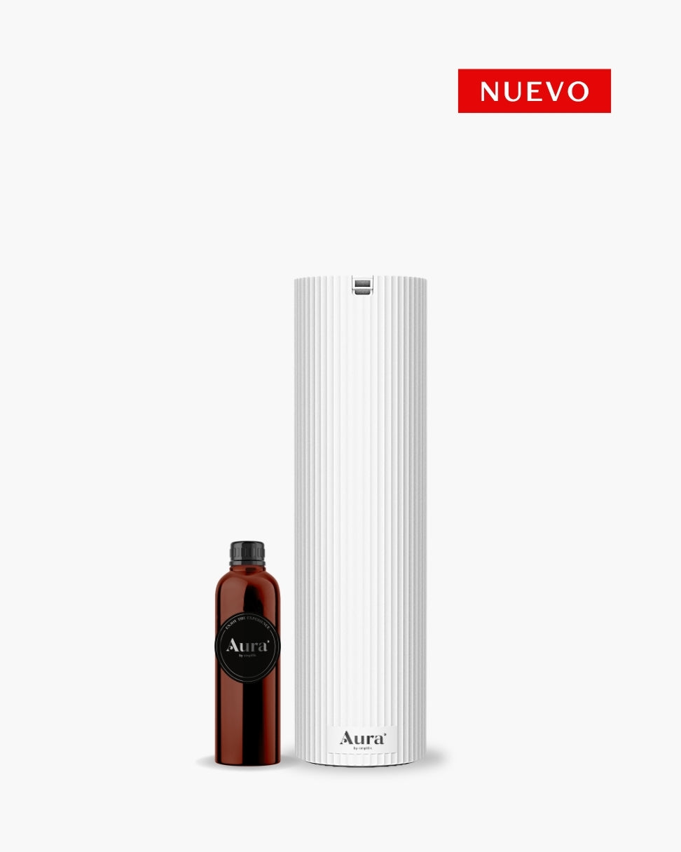 Difusor plug-in profesional Nova Aura by Simplifik para aromatización de ambientes con control desde app móvil white