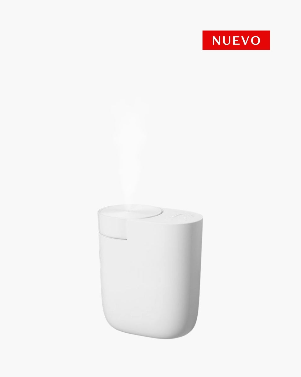 Difusor plug-in Orión Aura by Simplifik para aromatización de espacios con control desde app móvil white